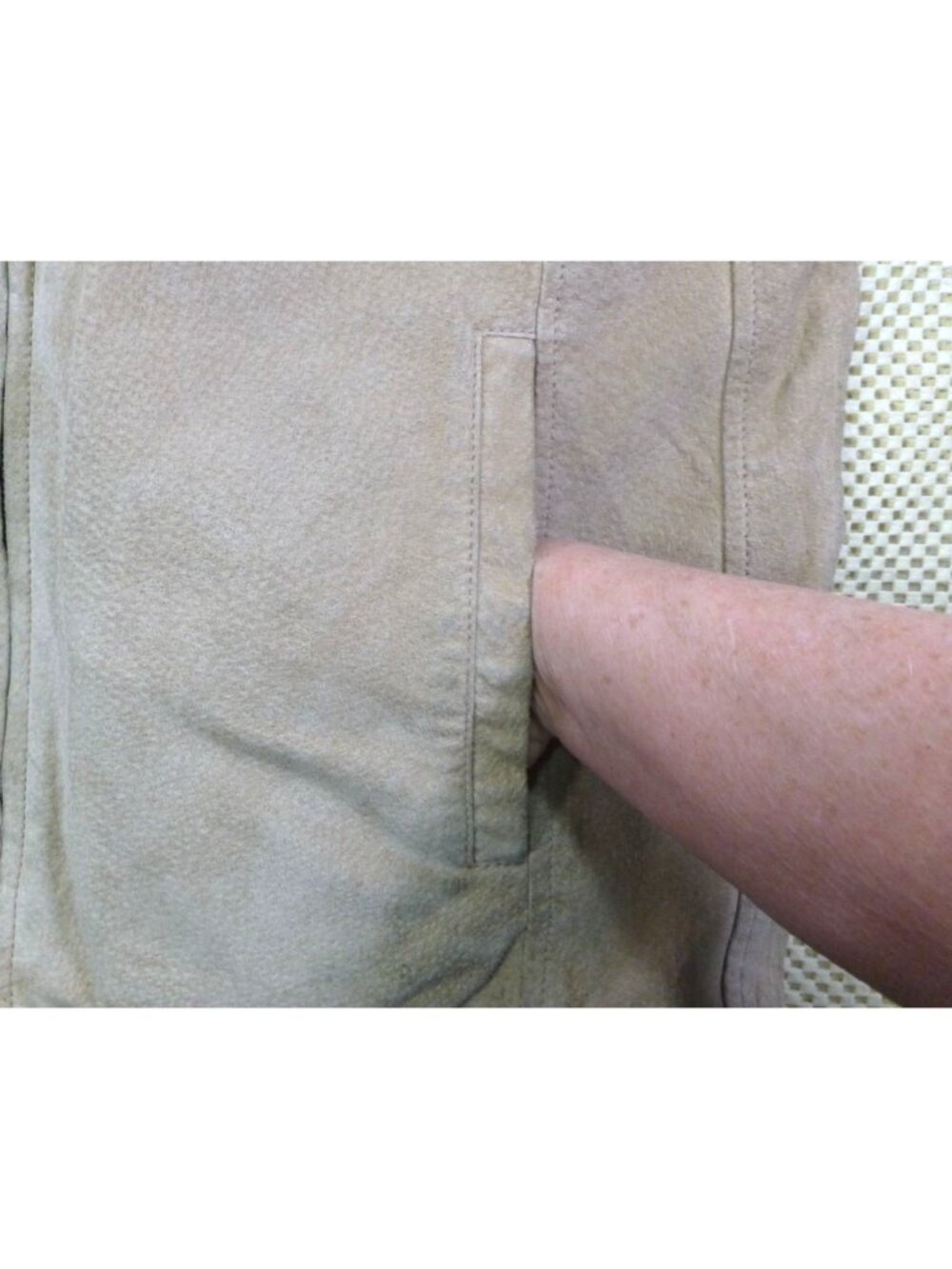 VTG Wilsons Leather Womens Tan Suede Jacket M Genuine Leather Full Zip Classic S - Picture 9 of 16